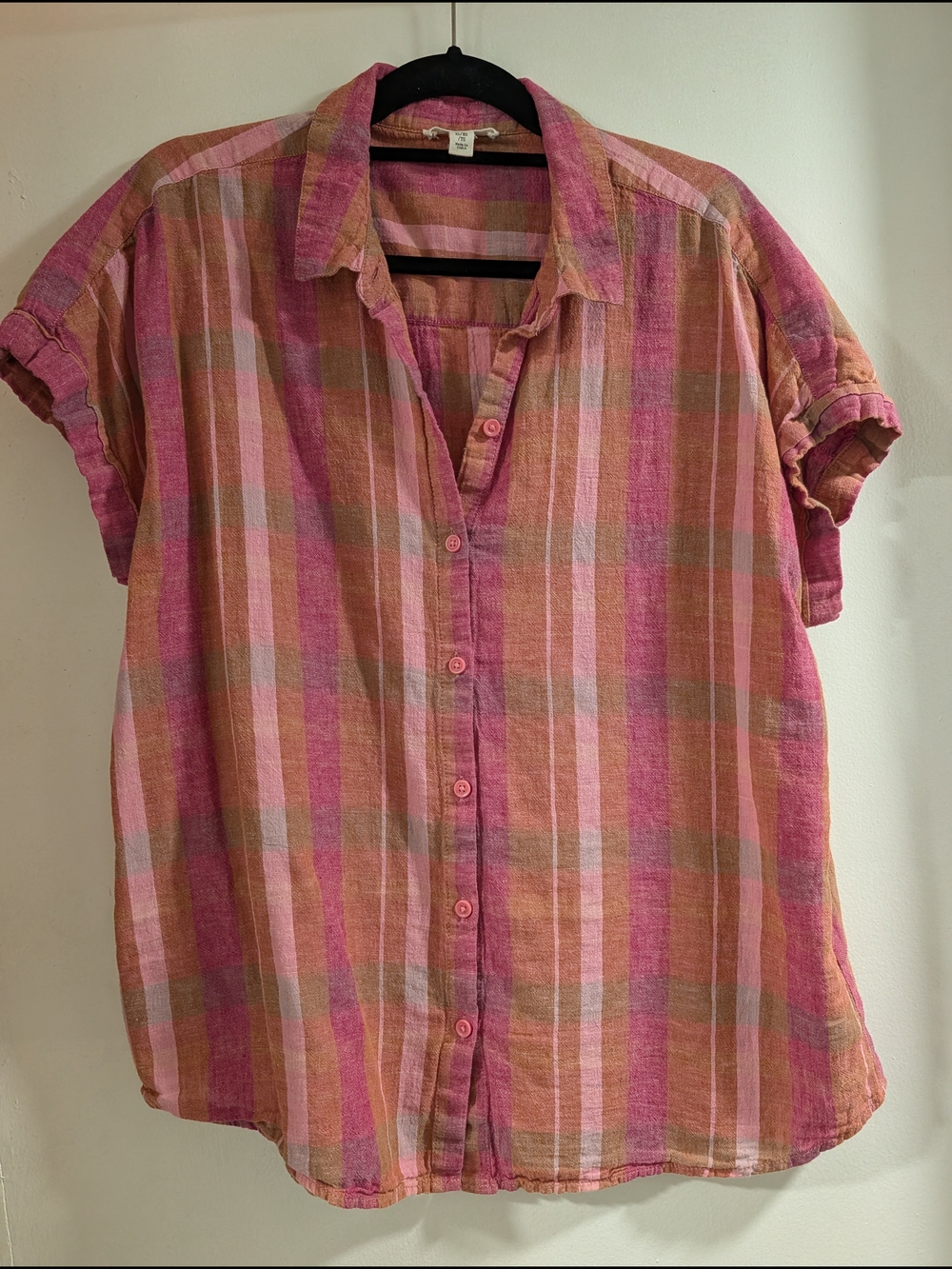 beachlunchlounge Pink and Peach Plaid Short-Sleeve Button-Down Top